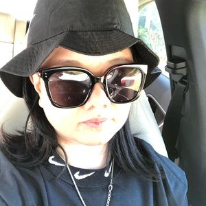 Meet your Posher, Bridgid